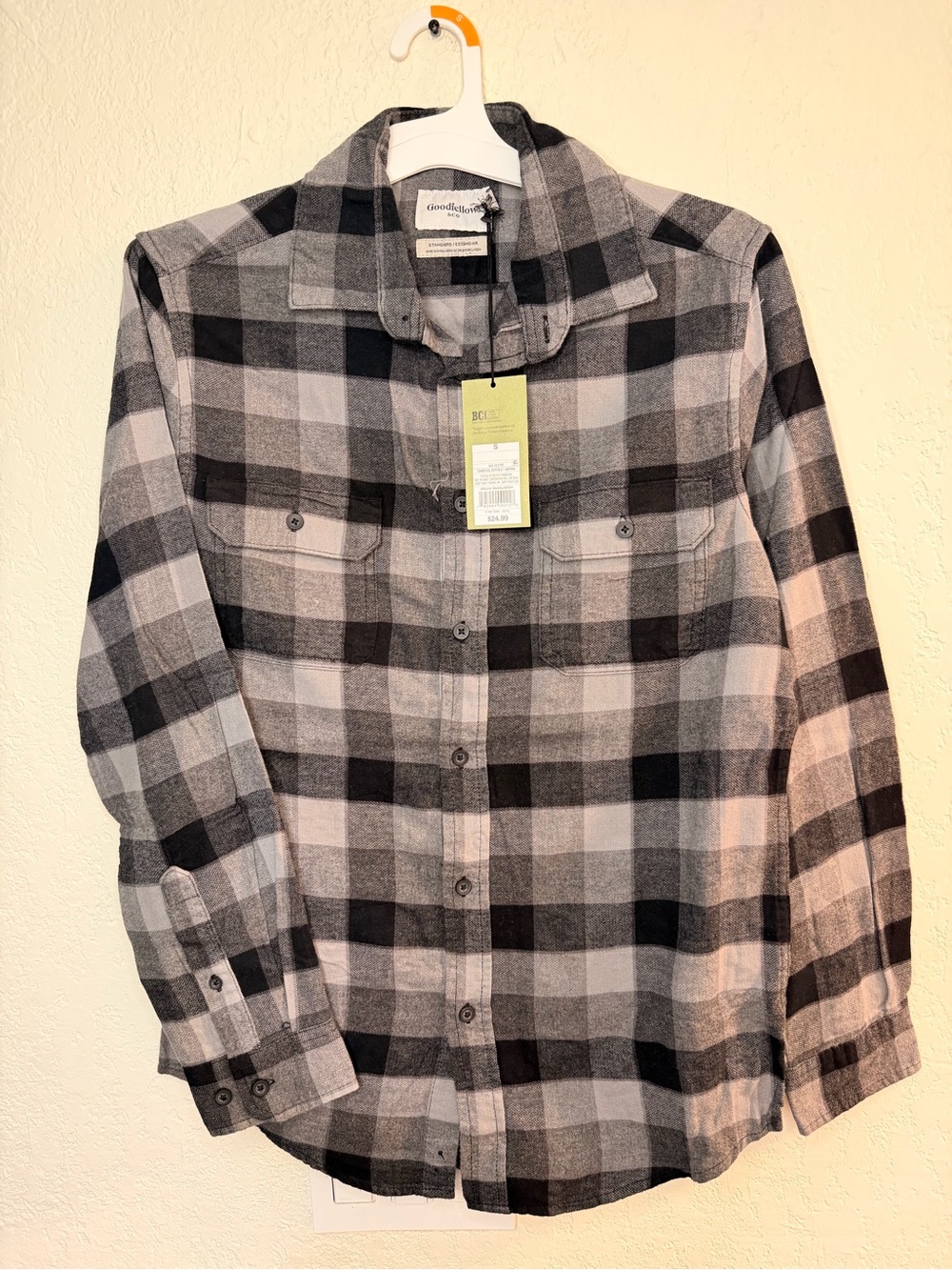 Goodfellow Plaid Button Down Shirt Size small NWT